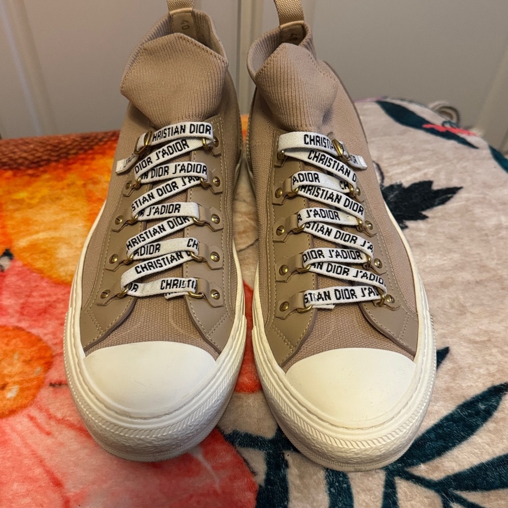 Dior Men's Sneakers - Beige and White